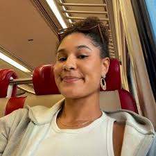 Matia Person (@MatiaPerson)