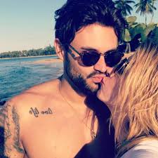 Marie, un faux couple avec julien ? L Ile De La Tentation Marie Et Julien Un Couple Fake La Candidate Repond