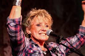 Country singer Lacy J. Dalton takes the stage Sunday in Cody