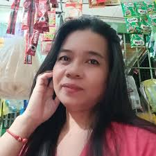 True ... ang dami sa mga halaman namin... kaya pala... panahon ng Higad...