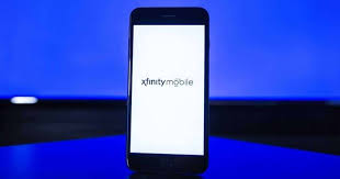 If you're thinking of switching to xfinity mobile for your cell plan, you need to know what network it uses, to make sure you get a strong signal. Xfinity Mobile Review 9 Things To Know Before You Sign Up