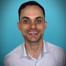 True story: I once played in a poker tournament, but I ONLY did what the  guy next to me did. Every hand. When he folded, I folded. When he stayed  in, I