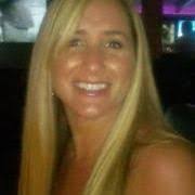 Kari Irvin's Instagram, Twitter & Facebook