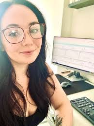 Muna Ahmed's Instagram, Twitter & Facebook