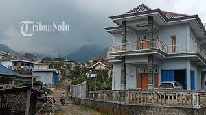 Cara melakukan tes kehamilan dengan garam adalah dengan cara menaburkan garam ke dalam urine yang sudah ditempatkan dalam sebuah wadah. 2vwsgf18tei Sm