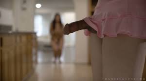 Ariel Demure, Syren De Mer (hard Cock In A Dress Gets Gilf Going) - EPORNER