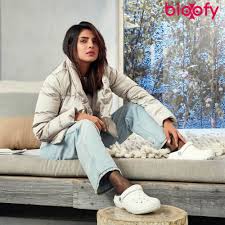 Priyanka chopra and nick jonas have sparked dating rumours after the pair were seen together on multiple occasions in los angeles over the memorial day weekend. Priyanka Chopra Biography Wiki Age Family Love Figure Net Worth Bioofy