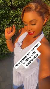 This almost due pregnant lady is happy 😆🙈🙈🥰🥰 . Sarah phiri Squared.  #About last year #Throw back ...