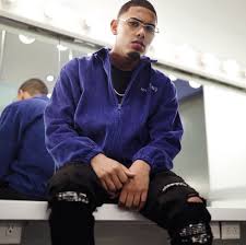 His album el final del principio (2016) peaked at 12 on latin rhythm albums. Pin By Jessica Gomez On Myke Towers Fine Men Singer Athletic Jacket