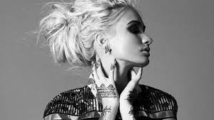 Directed and animated by sky jason shields pia mia asked for a guam themed animated lyric video for her new track featuring chris brown and tyga. Pia Mia Is Ready To Do It Again With A Little Help From Tyga Breezy Flavourmag