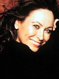 DIVA TALK: Tribute to a "New York Romance"; Linda Eder at Carnegie and a  Diva Debut