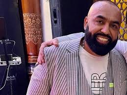 San Jay показал загрязненные улицы Ташкента и призвал массово убраться