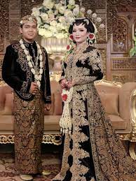 Beautiful Wedding Dresses Around The World Weddings Tlc Com Wedding Dress Styles Muslimah Wedding Dress Traditional Wedding Dresses
