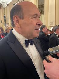 Milano, i vip alla Prima della Scala: Vanoni, Bolle, Patti Smith,  Almodóvar, Garrel