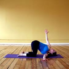 Kneeling Twist From Arching Pigeon Come Onto The Hands And Knees With Your Knees Hips Width Distance Apart Hands Underneath The Shoulders Inhale To Rai