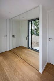 Placard Dressing Sur Mesure Invisible Avec Portes Miroirs Amenagement Petite Chambre Porte Miroir Dressing Fait Maison