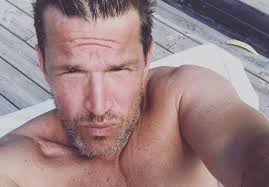 Pour plus d'informations sur la méthode comme j'aime, remplissez ce formulaire. Benjamin Castaldi Revele Les Secrets De Sa Perte De Poids Lifestyle 7sur7 Be