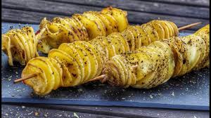 How To Make Tornado Potatoes On Your Grill English Grill And Bbq Reci Bbq Recipes Food Inspiration Grilled Potatoes