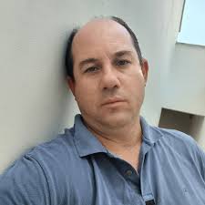 Amazon.com.br: Daniel Diego Costa Carvalho: livros, biografia, última  atualização