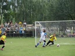 Micii fotbalisti continua lupta pentru podium la Brasov