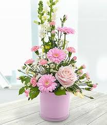 Get the bouquet with daisies and roses starting at $49.95, the pink and orange bouquet starting at $34.95, or shop the entire same day delivery collection. Regular Cr14consf04 Creative Flower Arrangements Flower Arrangements Diy Fresh Flowers Arrangements
