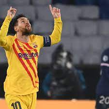 Latest on barcelona forward lionel messi including news, stats, videos, highlights and more on espn Lionel Messi Goal Video Barca Star Scores From Distance Vs Psg Sports Illustrated