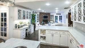 kyle richards new house real housewife lists air home for sale home kyle richards house in palm springs kyle richards house kyle richards new house sale house