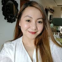 Ruth Pascual's Instagram, Twitter & Facebook