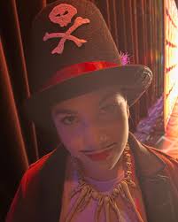 These dancers never fail to seriously crack me up!!! 😂😂😂 congratulations 