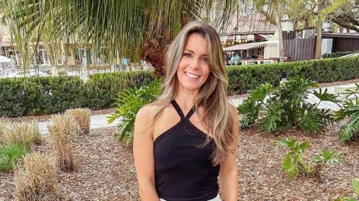 Adiós la influencer Carly Douglas de manera fulminante: "Estamos  destrozados"