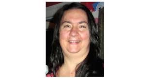 Lorraine Trahan's Instagram, Twitter & Facebook