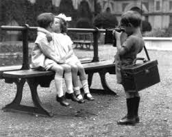 Black And White Kids Black And White Photography Google Search Kids Kiss Black And White Photography White Photography