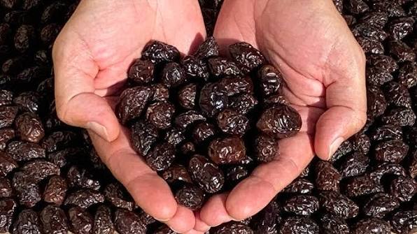Black Olives