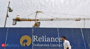 The company also owns a petroleum refinery cum. Reliance Industries Share Price Reliance Industries Scales Fresh Record High Should You Invest The Economic Times