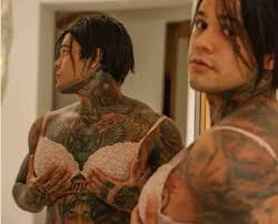 View yeferson soteldo profile on yahoo sports. Male Influencer Gets Breast Implants Just For Fun