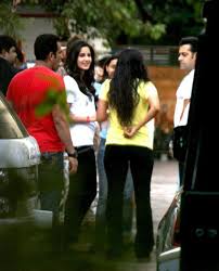 Katrina Kaif & Salman Khan at Ek Tha Tiger Screening – OneShotOnePlace.com  (OSOP)