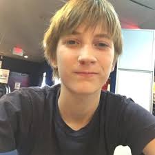 Dean Bruce Hilliard (@dean_dbh)