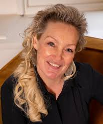 Review: De Petten 24