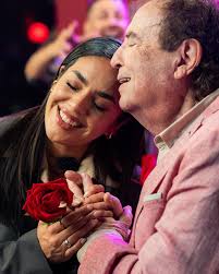 Amo este look 😍 ustedes?? 🩵 @tschudyjavier @andreagalantticonseils  @martineznavarrohair Fotones de @german.vignoli