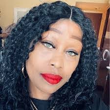 Cynthia Slone's Instagram, Twitter & Facebook