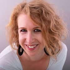 Miskolc. Londoni magyarok a Mexikóvölgyben játszanak