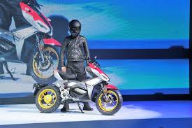 Но судьба имеет на него другие планы. Https Www Xn Ko Roller Z7a De Kymco F9