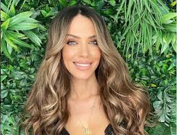 Τα σχόλια του απόλυτου θυμού για την κίνηση του. Sakhs Katsoylhs Dhlwseis Fwtia Apo Thn Prwhn Toy H Marialena Einai Pioni Toy In Gr