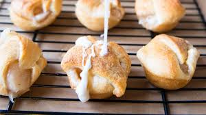 Apple Pie Bites Made With Pillsbury Crescent Rolls Dessert Recipes Apple Pie Bites Apple Dessert Recipes