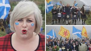 The Krankies enjoy anonymous life in Australia during stay at second home