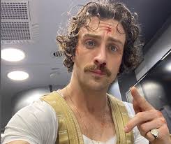 Aaron Taylor-Johnson zet stap om nieuwe James Bond te worden