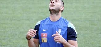 Βρισκομαστε στον χωρο τον χωματουργικων εργων εδω και 40 χρονια. Etoimos O Manwlas Gia Mayroboynio Filathlos Gr To Egkyrotero A8lhtiko Blog