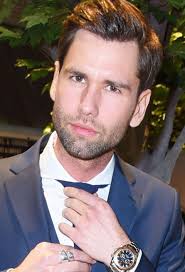 Alle Infos & News zu Alexander Keen