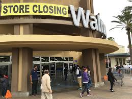 Liquidation Sale Draws Huge Crowds to Downtown Long Beach Walmart • Long  Beach Post News