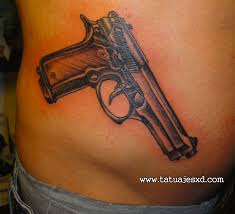 Tatuaje De Una Pistola
